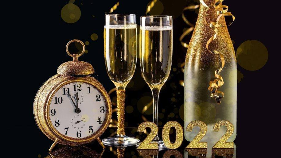 It's nearly time!

We know that making any plans over the past year has been complicated, particularly when those plans involved travel. We'd like to thank everyone who put their trust in us to help make their destination wedding plans a reality in 2021.

Happy New Year!