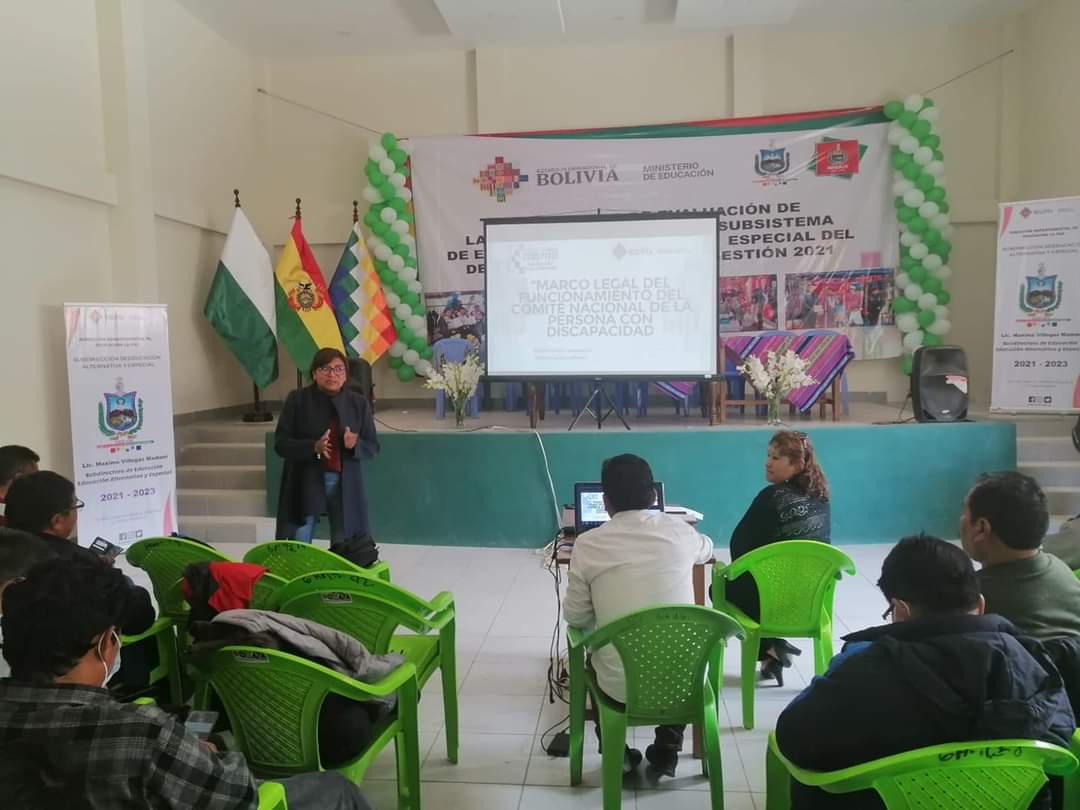 ConalpedisBol's tweet photo. CONALPEDIS participó en el 1er Encuentro de Evaluación de la gestión educativa del Subsistema de Educación Alternativa y Especial realizado en Sorata.
#laspersonascondiscapacidadestamossaliendoadelante
#conalpedisbolivia https://t.co/m82WUEtIkV