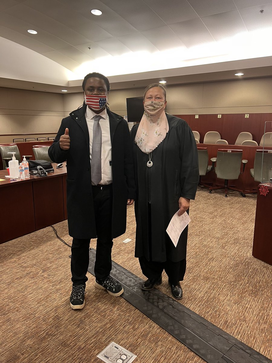 Just got sworn in to the State Bar of California. 

I am officially an attorney at age 24. 👨🏾‍⚖️

Glory be to God!