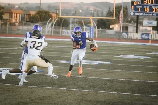 COHSFootball's tweet photo. Congrats @samm12_13 for earning @SGVNSports
First Team All-Area.
Good players inspire themselves but you taught our #BrotherhoodOfTrust
#Great players inspire others.
Big Lou knew then what everyone knows now.🧡 #LeaveALegacy #ChargerMade https://t.co/qaDx3CBcz8