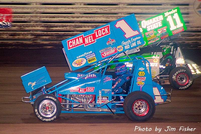 SprintCarNews's tweet photo. Throwback Thursday with Sammy and Steve at the 2000 Knoxville Nationals.

📷 Jim Fisher https://t.co/UHZipIrILl