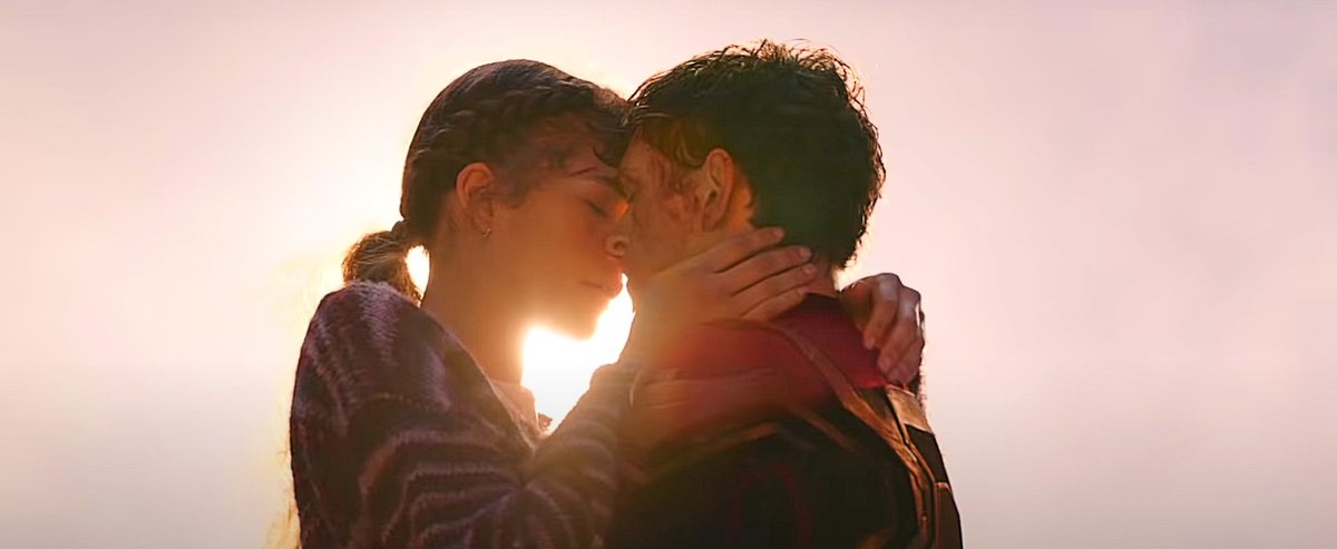 mileyydaya's tweet photo. “its bittersweet”

bitch, its not bittersweet, its depressing and horrible and unfair and its been 2 weeks and im still sad https://t.co/yH0gsmpeEU