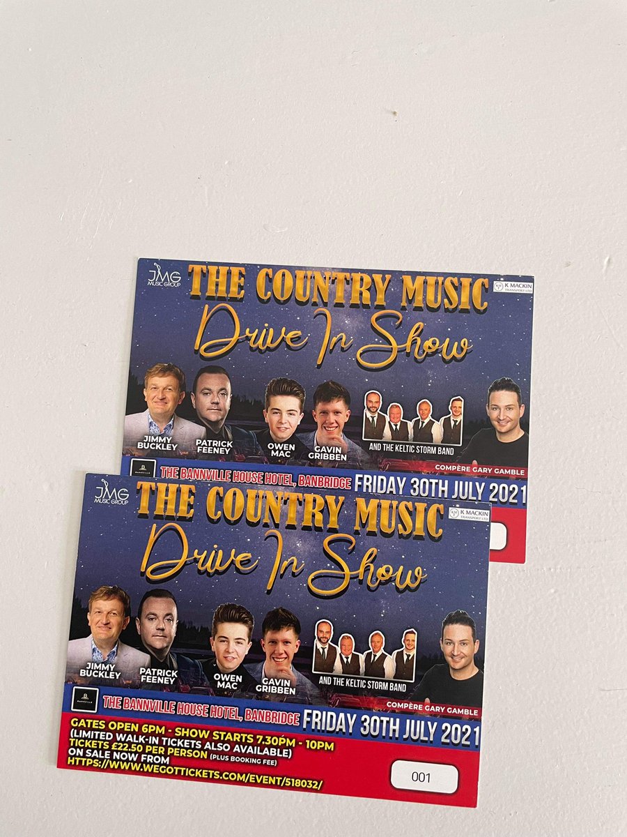 sarahgrant155's tweet photo. The JMG Group Country Drive In @EimearBoggs97 😍❤️🎶 #PatrickFeeney #GaryGamble #OwenMac #JimmyBuckley #CountryDriveIn #BannvilleHotel https://t.co/fMwFxRY40V