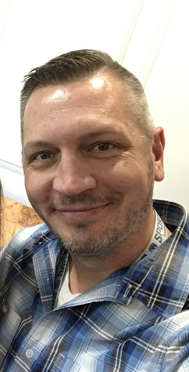 🚨🚨NEW DRAGON🚨🚨 

Breathe some 🔥🔥🔥 for <a href="/the_WEAK_SAUCE/">Jason Ward</a> as he spreads his wings and defends Fort Speedway!! Congratulations Jason!! Talk about a way to ring in the New Year!! #FireWillReign2022🐉🔥👑#PaintItBlueIn22 #winMOORE