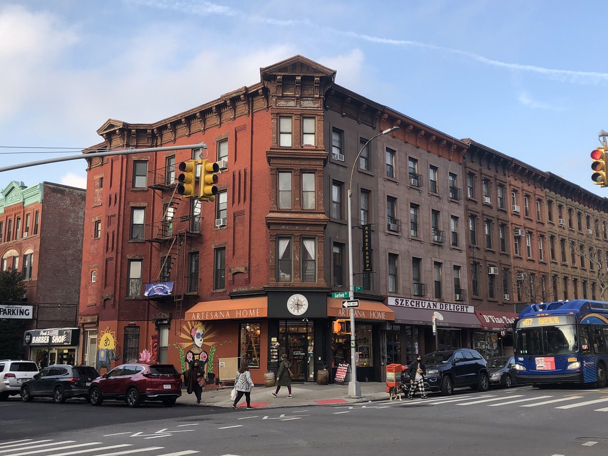 MikeLydon's tweet photo. An important but too often overlooked architectural detail that supports walkability / urbanism is the chamfered corner facade. Park Slope’s 5th and 7th Avenues feature many good examples. https://t.co/7C61fOwd8e