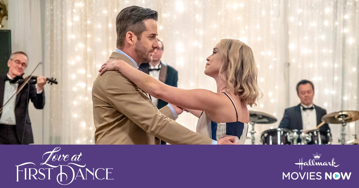 HallmarkPlus's tweet image. Stream #LoveAtFirstDance on #HallmarkMoviesNow and let @niallmatter and #BeccaTobin sweep you off your feet before #NewYearsEve!
