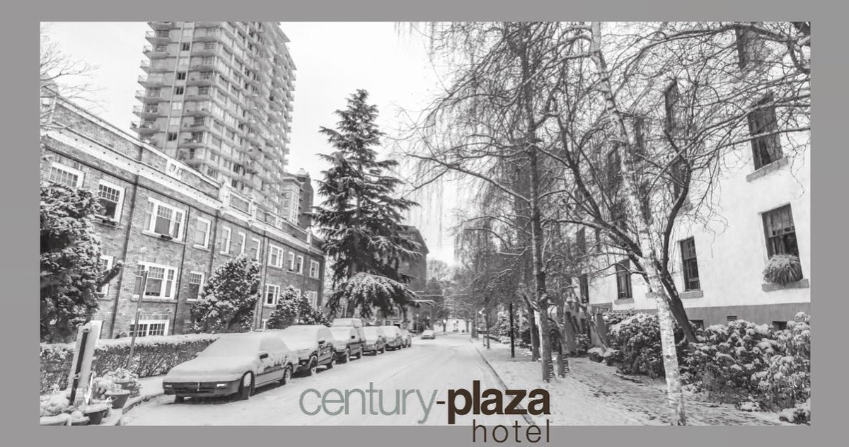 For just a few days a year the city gets really quiet.  We look forward to welcoming back in 2022 #HappyNewYear #2022