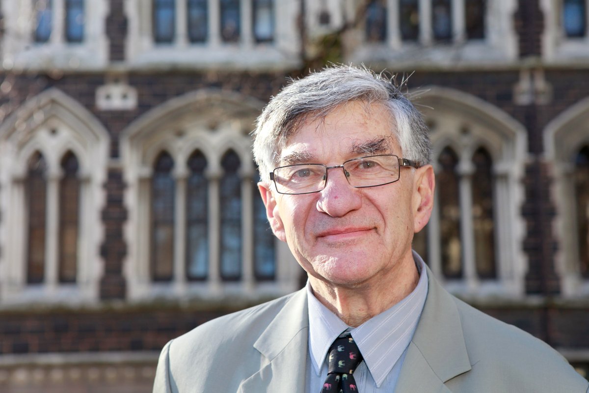 We are thrilled that our Co-Director Sir Professor Jim Mann, also Director of <a href="/healthierNZ/">Healthier Lives - He Oranga Hauora</a>, has been recognised in the 2022 New Year's Honours list. A very deserving award for someone who works tirelessly to improve #health and #wellbeing, both in Aotearoa NZ and internationally.