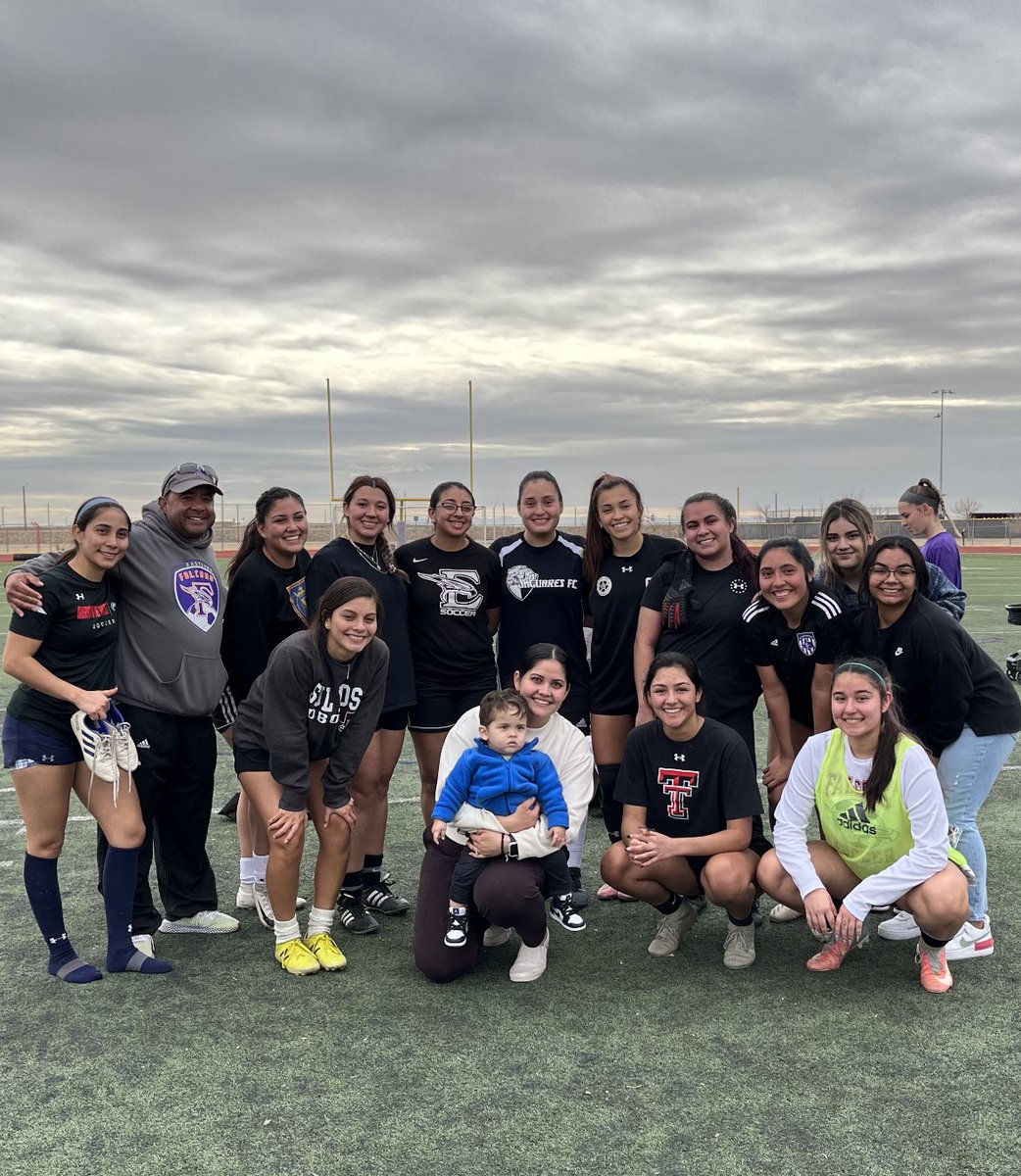 EHSoccerENGLAND's tweet photo. Always great seeing Eastlakes finest return. Great alumni games today.  Falcons past and present continue to soar high.  The soccer family philosophy lasts forever.  FTF https://t.co/ojGxe5XuF1