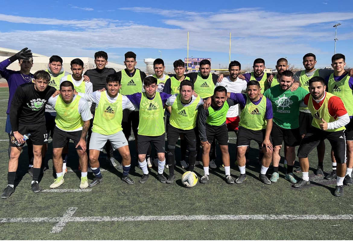 EHSoccerENGLAND's tweet photo. Always great seeing Eastlakes finest return. Great alumni games today.  Falcons past and present continue to soar high.  The soccer family philosophy lasts forever.  FTF https://t.co/ojGxe5XuF1
