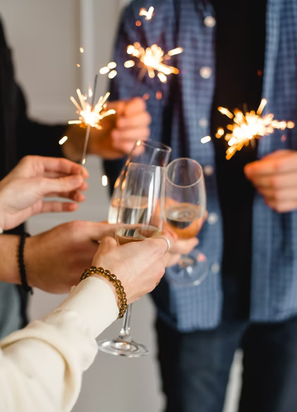 InfosMonaco's tweet photo. Le nouvel an s'approche! Comment vas-tu célébrer la fête?🎄 https://t.co/9zGkVfDma1