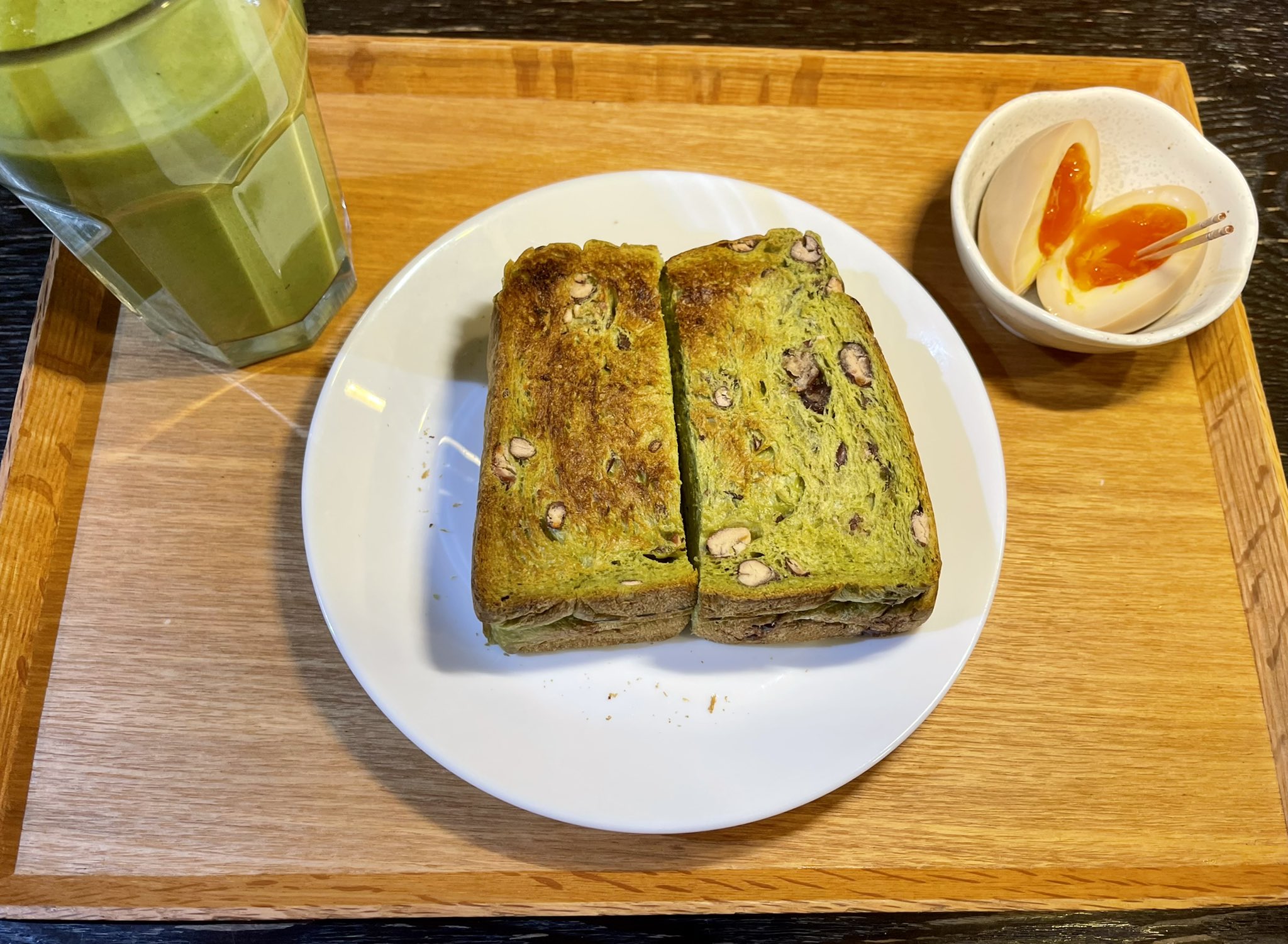 تويتر Sawana ダイエット على تويتر 今日の朝ごはん 抹茶大納言食パン 天才わっはっは スムージー 煮卵 この食パンめちゃくちゃ美味しい 朝から最高に幸せ ダイエット垢 おうちごはん ダイエット垢さんと繋がりたい Twitter家庭料理部 T Co
