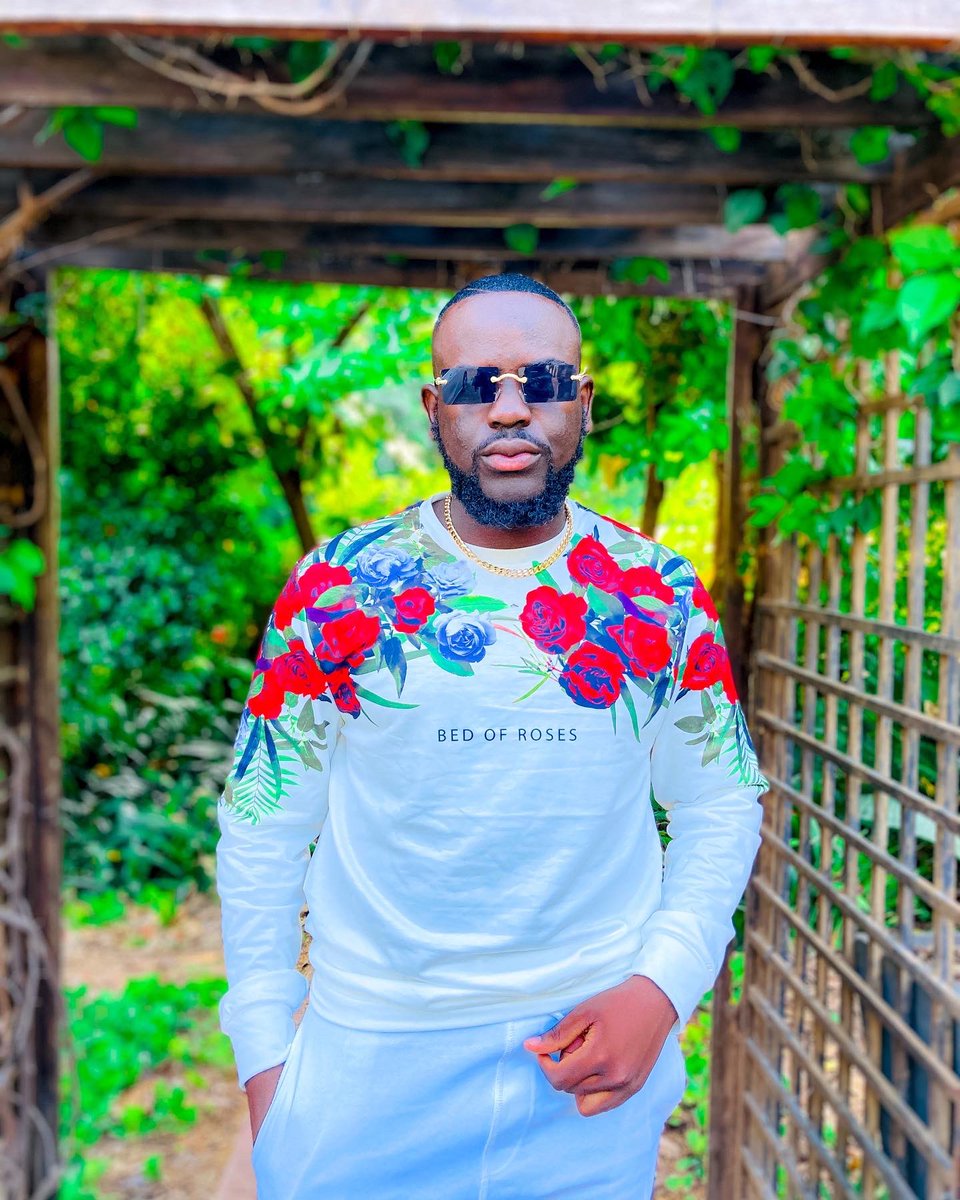 DeronFavour's tweet image. Let’s close Up 2021 Just like that🤟🏿