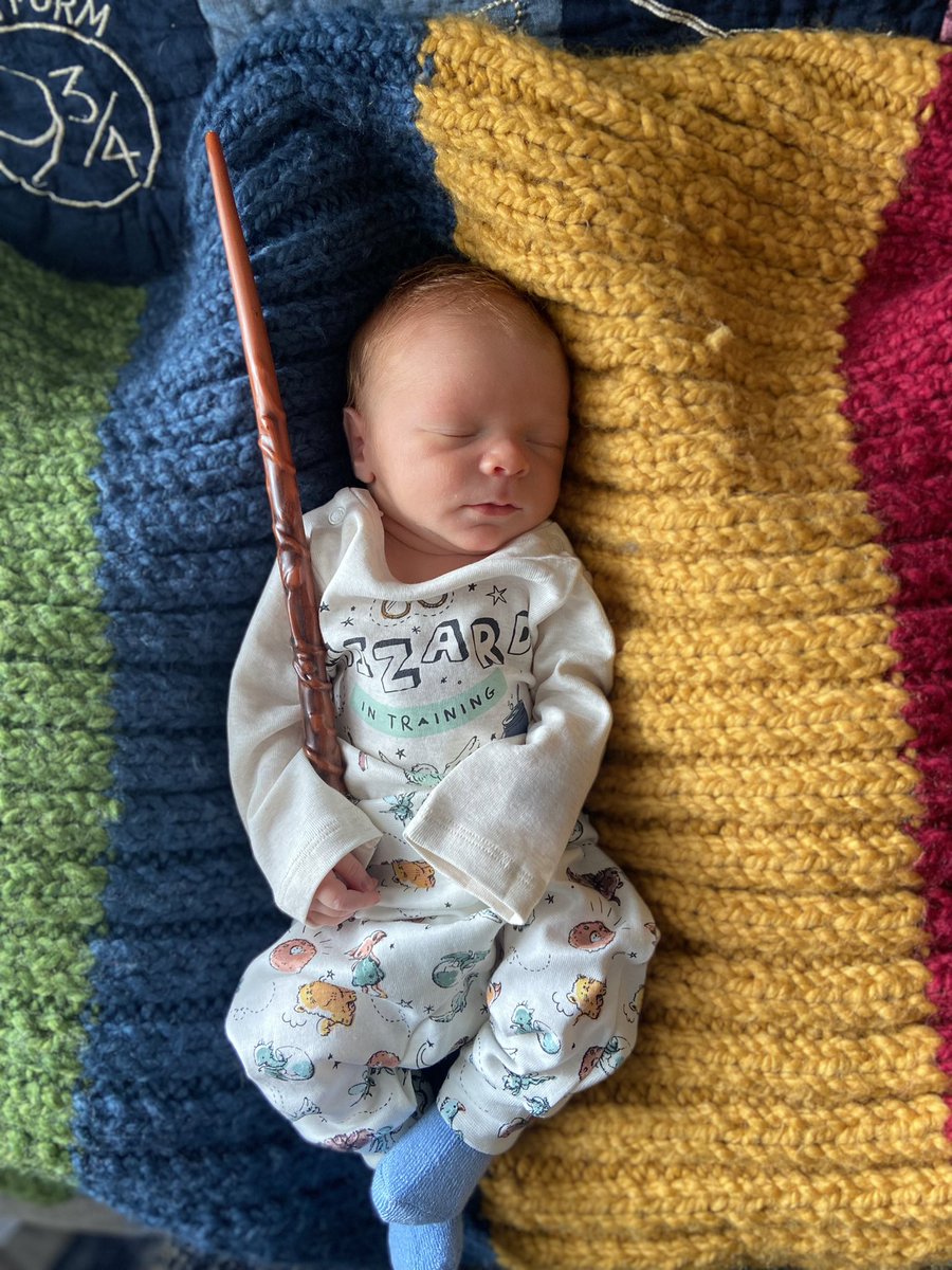 bacchuslover94's tweet photo. My sweet little wizard 🥰⚡️ #HarryPotter #babywizard #HarryPotter20thAnniversary https://t.co/m2ZMpVXx5i