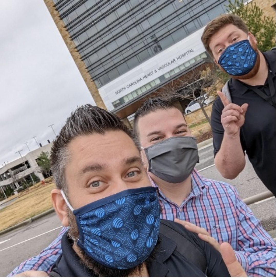910BigDog's tweet photo. had a great time at UNC Rex Hospital today thanking the healthcare workers for their hard work! thanks to everyone who came out to support! #FirstNetFirst #WinRaleigh #MASFanatics @404girl @jerryfornwalt @AllyG52 @DomDavis_ https://t.co/VsinPplusJ