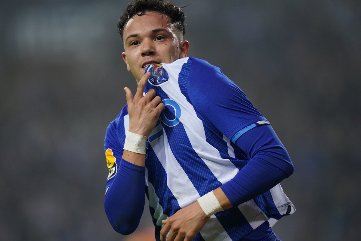 2⃣

#FCPorto #FCPSLB