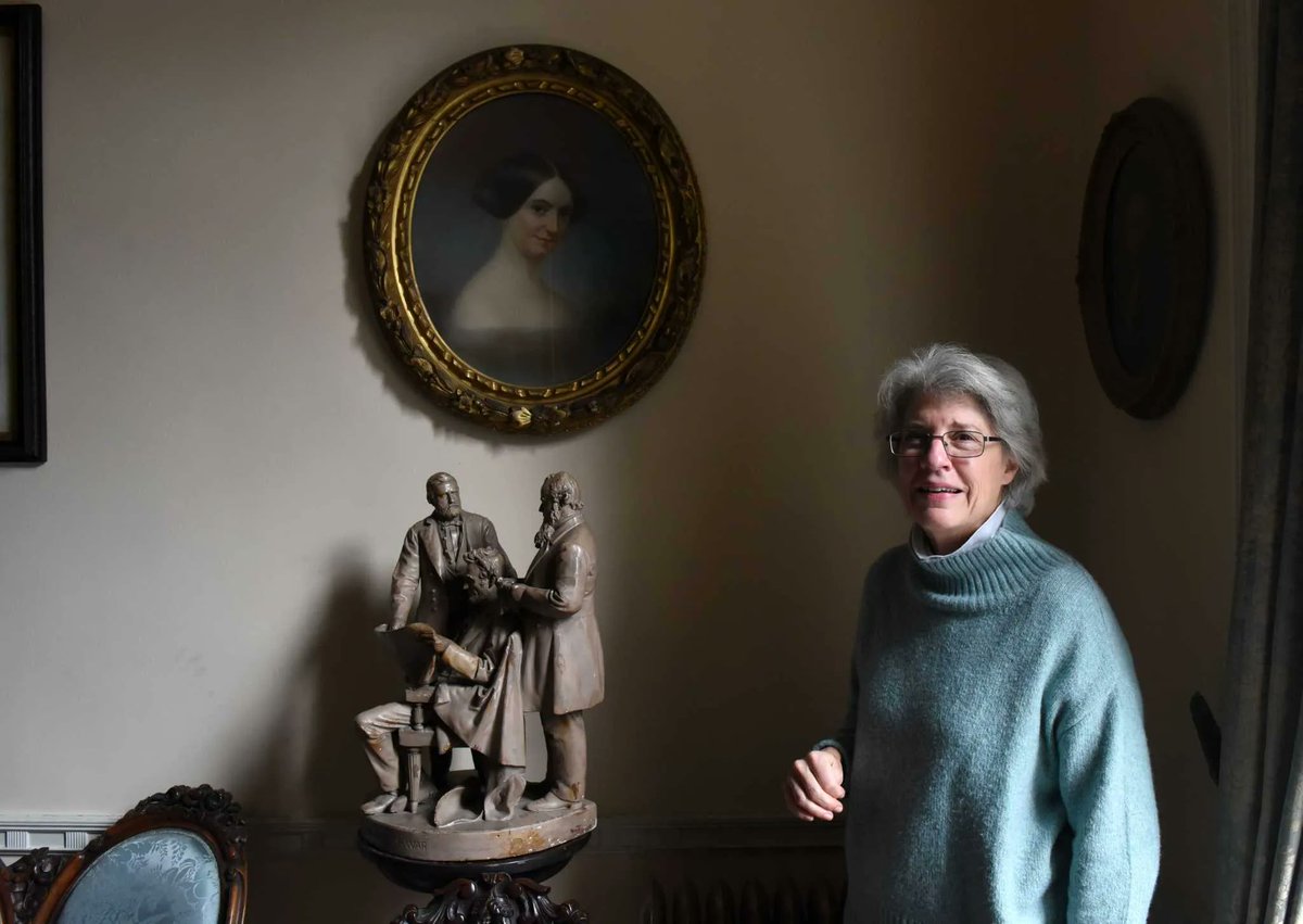 Museum Association of New York (@nysmuseums) on Twitter photo Rensselaer County’s history has been told in the Hart Cluett Museum’s galleries through the 171 exhibits Stacy Pomeroy Draper created during her 43-year career. <a href="/Hart_Cluett_Mus/">Hart Cluett Museum</a> #nysmuseums buff.ly/3pBTrqi Rensselaer County’s history has been told in the Hart Cluett Museum’s galleries through the 171 exhibits Stacy Pomeroy Draper created during her 43-year career. <a href="/Hart_Cluett_Mus/">Hart Cluett Museum</a> #nysmuseums buff.ly/3pBTrqi