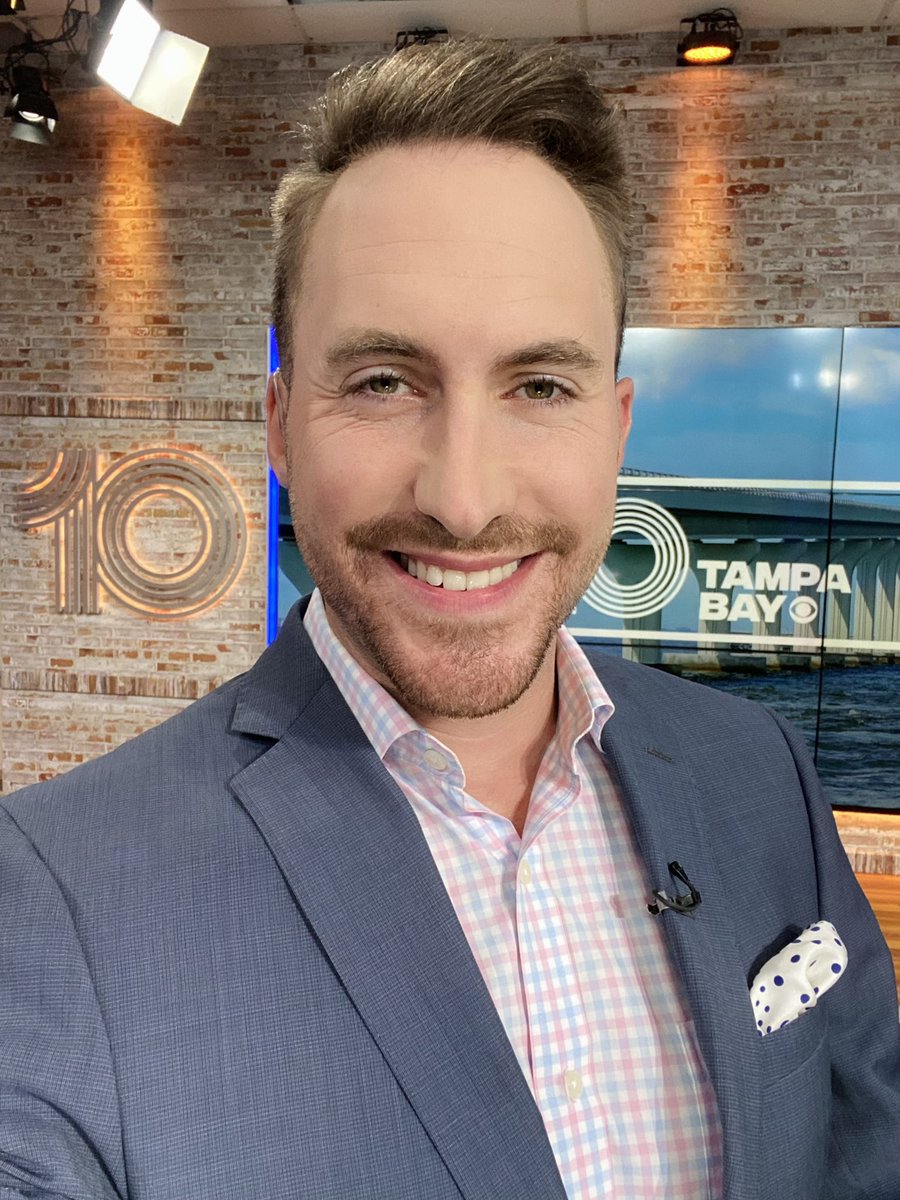 Ry_Bass's tweet photo. My final 90-minute newscast on @10TampaBay. Come join me 😭😭😭 https://t.co/HLdBG2mQvn