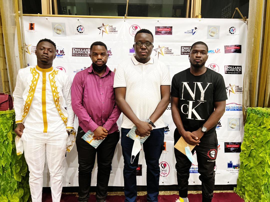 ndamfarouk's tweet photo. Nous sommes actuellement aux @publicvisionawards alors. https://t.co/gya8k5zSqe