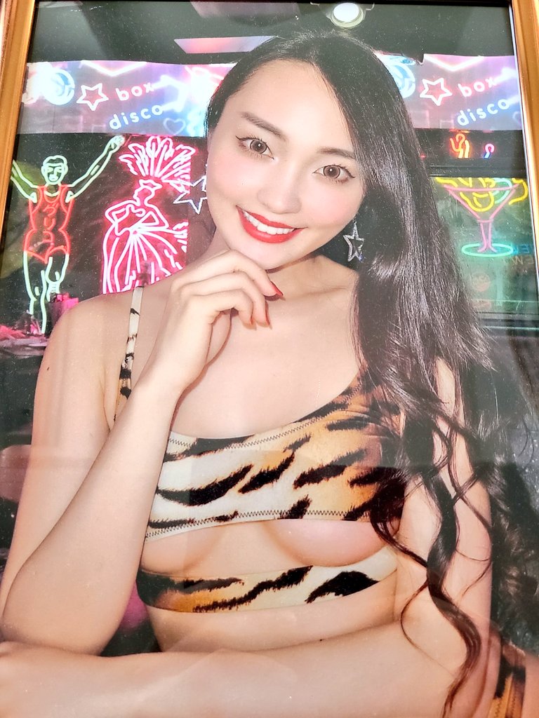 page0607dragon's tweet photo. #SallyMeow
🐯🤍🍒
@sally_meow1122
#PartyonSally
#BabyTigerSally
#エロテロリス党
#本日のサリー
今年は変化の年でした
自粛期間中の超ロング配信が昨日のことのように思い出されます
そして暗示するかのようなLASTパネル涙
虎柄ビキニ&グリコ
#エンタメ活動を止めない
#誰かの夢になって生きていく https://t.co/LUNErMOliM
