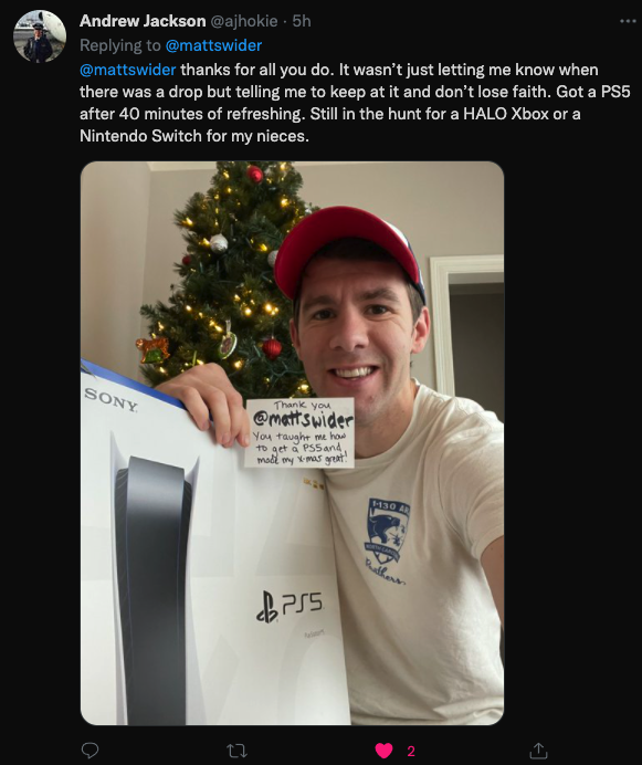 mattswider's tweet photo. 🎁$1,500 giveaway in 24hrs: I'll pick 7 winners 
🔥I've seen GREAT photos w/ @mattswider written on signs

➡️MUST ENTER: https://t.co/p3b8CeFTtr
➡️Follow me+@theshortcutcom

7 winners
✅2 PS5 or Xbox X
✅5 $100 PS or Xbox Store Gift Cards

🔴NYE livestream
https://t.co/taNj7qR6Yn https://t.co/zzQZczjfDI