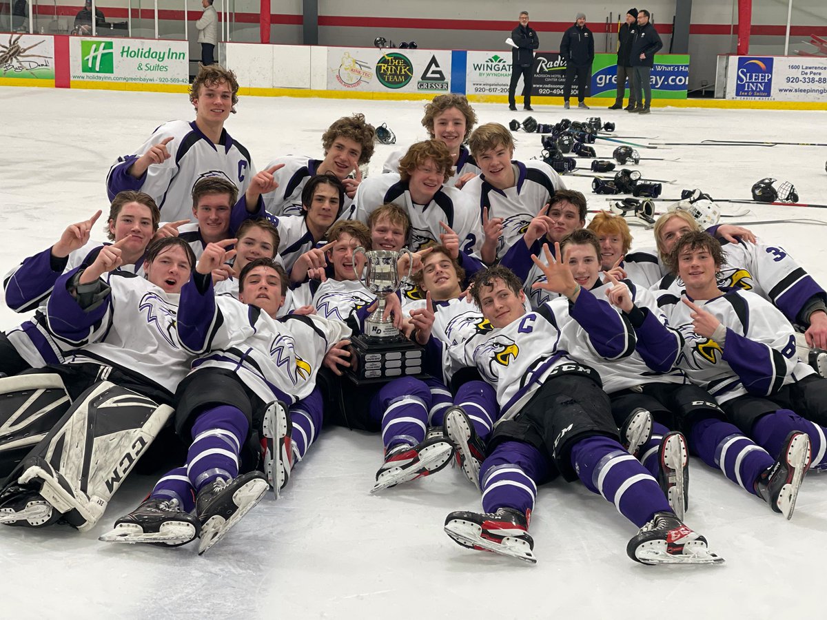 ecmboyshockey's tweet photo. The Abes are champs once again!🦅🏆 Final over St.Mary was 5-2! https://t.co/WwY0Yweu6m