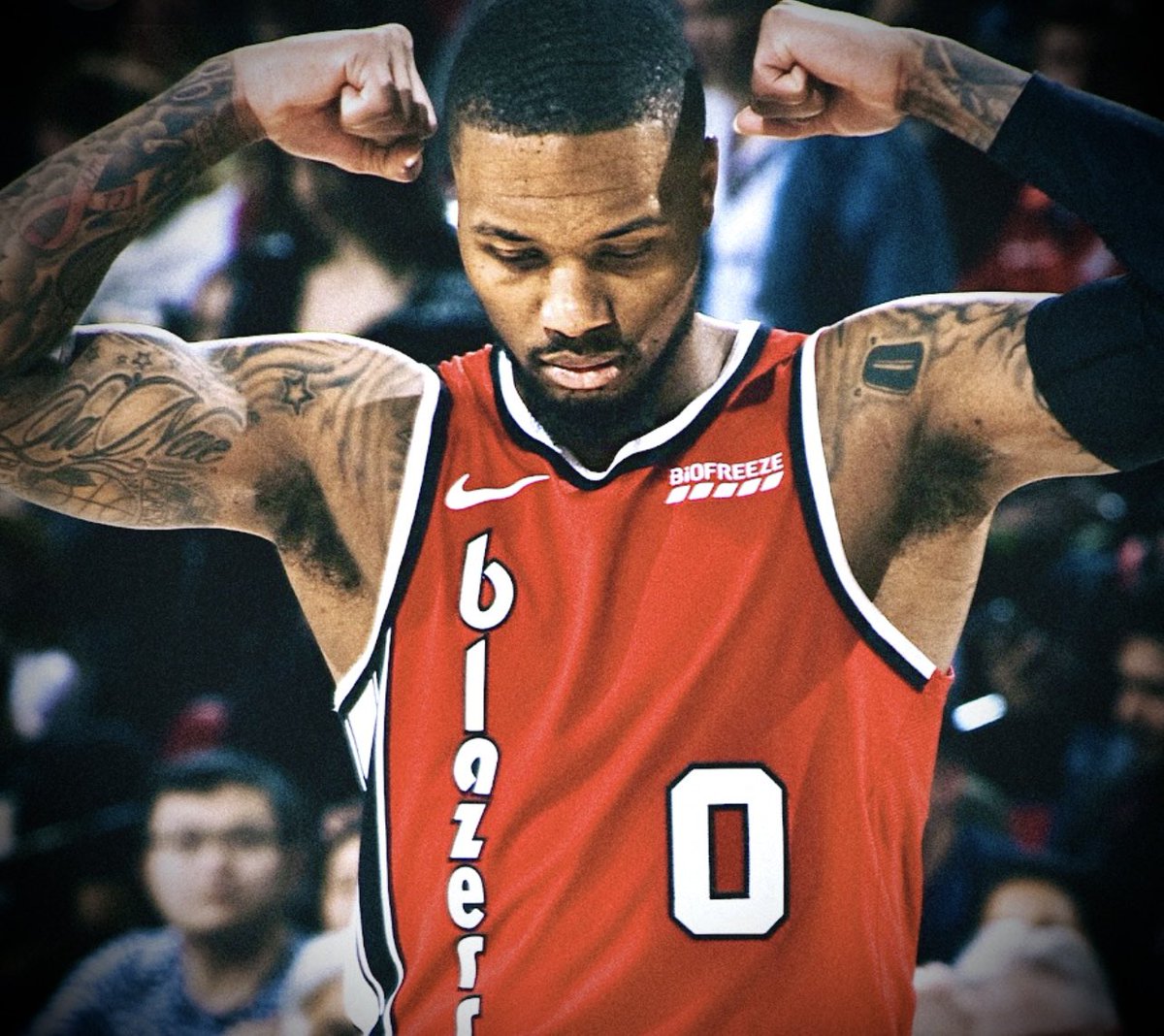 trueblazerfan's tweet photo. Retweet to vote for @Dame_Lillard to be an #NBAAllStar https://t.co/gZzJY9Lix0