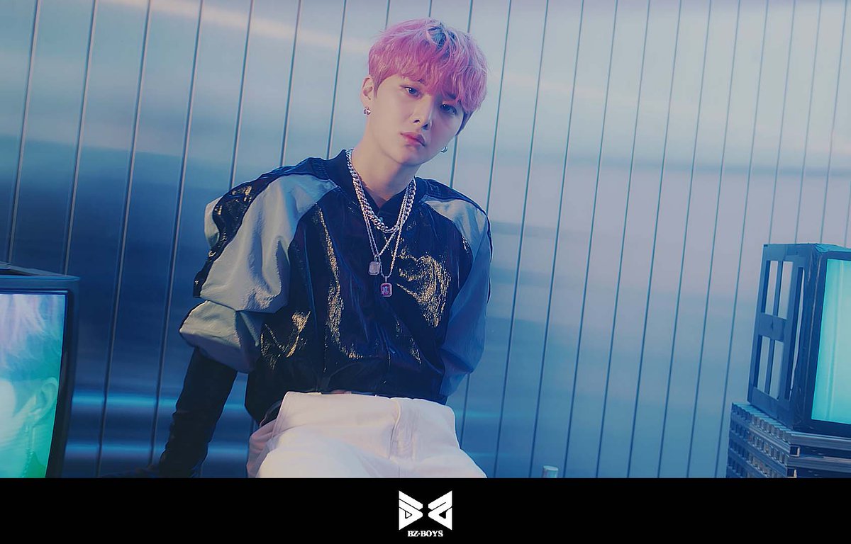 bz_boys's tweet photo. [BZ-BOYS]

𝟚𝟘𝟚𝟚.𝟘𝟙.𝟘𝟟 
𝘽𝙕-𝘽𝙊𝙔𝙎 𝒞𝑜𝓂𝒾𝓃𝑔 𝓈𝑜𝑜𝓃

「 𝐑𝐞𝐰𝐢𝐧𝐝 」
 - 𝙸𝚗𝚍𝚒𝚟𝚒𝚍𝚞𝚊𝚕 𝚃𝚎𝚊𝚜𝚎𝚛 #DOUBLE.D
   
🔗https://t.co/H5oiJ8Ntk2
#BZ_BOYS #청공소년 https://t.co/Zqlrl8Kg5t