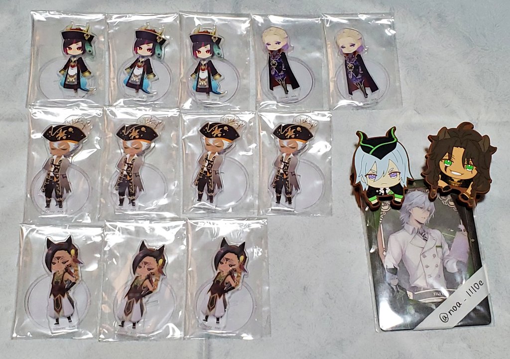 noa_1110e's tweet photo. 【交換譲渡】ツイステ ハロウィン ミニアクスタ

譲)リリア、ヴィル、ジャック、ジャミル

求)シルバー or 定価+送料

熊本市内手渡し、郵送可能です。
お気軽にお声かけください！
よろしくお願い致します。 https://t.co/lb2De5cwsj