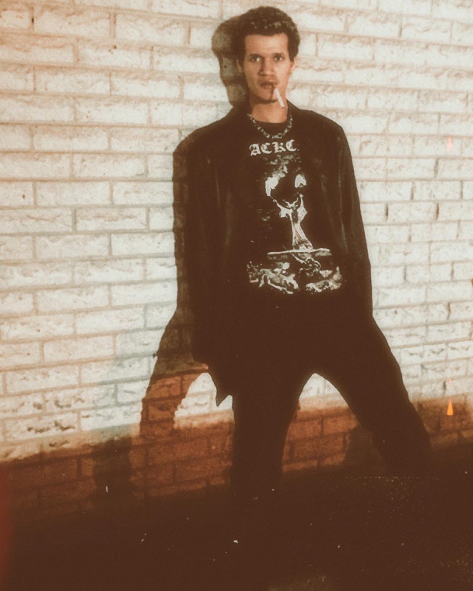 1lyEden's tweet photo. 🖤𝔅𝔢𝔞𝔲𝔱𝔦𝔣𝔲𝔩 𝔇𝔦𝔰𝔞𝔰𝔱𝔢𝔯🖤 #rockstar #upcomingartist #model #19vana #loading2022 #alternative https://t.co/IdWXSxT8wd