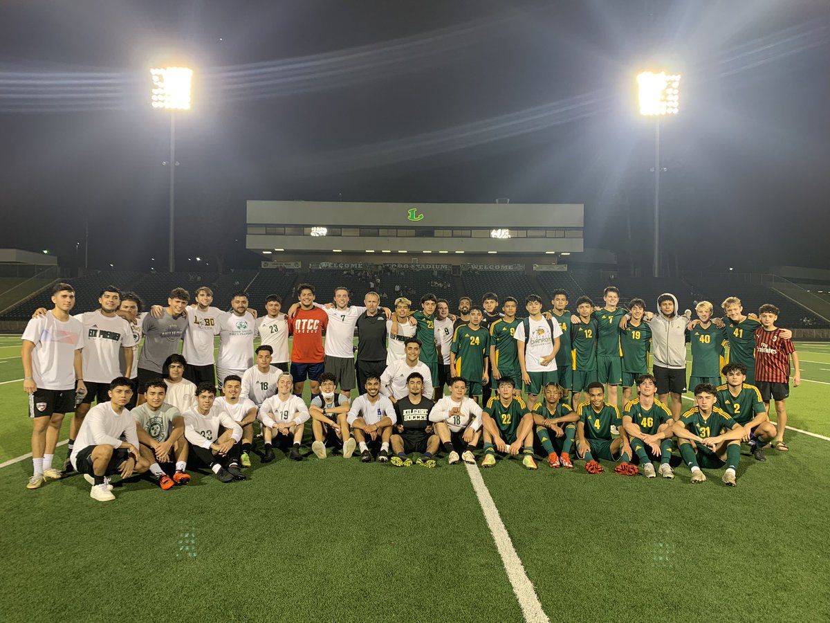 LongviewLoboSoc's tweet photo. Alumni Game Success!!! Loved seeing our Former Lobos still loving the game. @tascosoccer Lots of All District All Region All State and now Collegiate players turned out. Monday the Longview Boys face off at home to Mesquite Horn 12/130/3pm  @LethalSoccer https://t.co/OVPnb7STZG