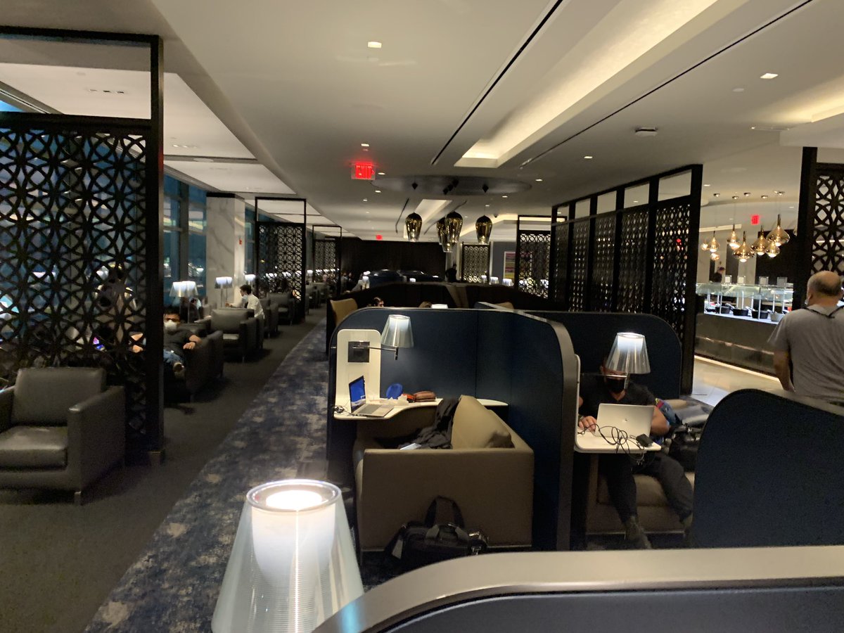 MyMooseTravels's tweet photo. The @united #PolarisLounge is amazing, what better way to unwind before a flight @EWRairport to the UK @HeathrowAirport I’ll be seeing you soon! #moosetravels #UnitedStates #UnitedKingdom #cheers https://t.co/tpairfzlF2