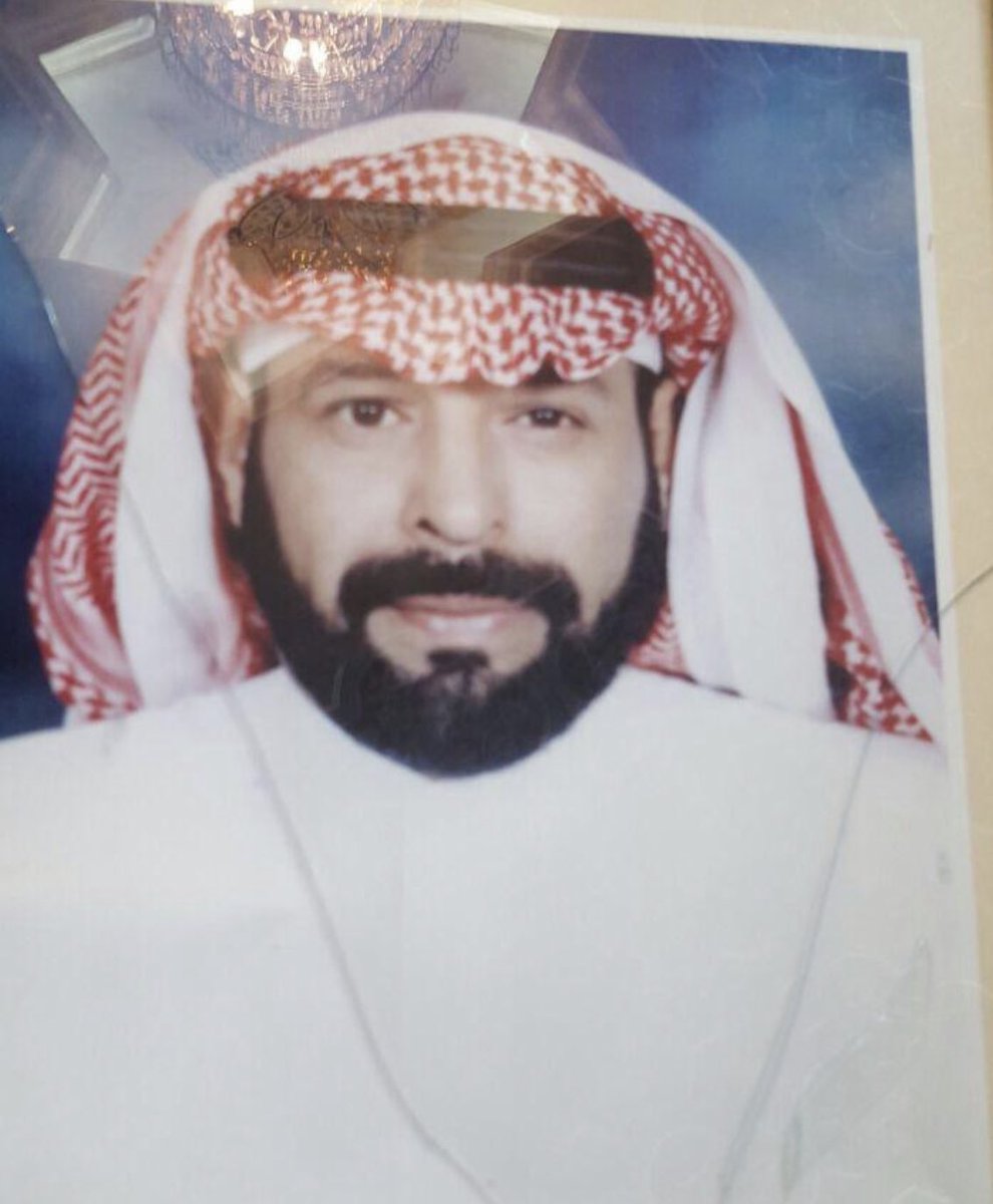 Turkialsarei's tweet photo. اللهم ياعزيز يا رحمن 
أسألك في هذا اليوم المبارك #يوم_الجمعة 
أن تغفر وترحم 
لـ أخي منصور بن فهد السريع  
وتسكنه فسيح جناتك .
#الجمعه https://t.co/vf8XuFrqbS