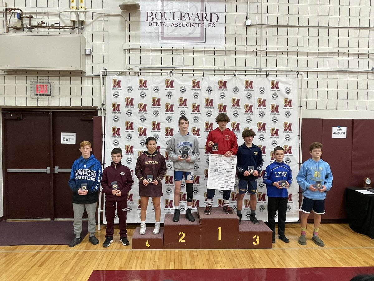 PalmHSWrestling's tweet photo. Great job by the Bombers. Three medalists at Governor Mifflin, Kellen Trotter 8th at 106, Derek King 7th at 132, and Dennis Lombardi 2nd at 152 https://t.co/4Y72BfHaYm