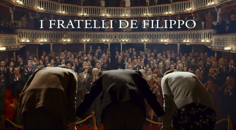 gli occhi lucidi, che emozione.. semplicemente arte, maestria e talento. bravissimi tutti, domenico pinelli e mario autore interpretazione pazzesca, me li hanno ricordati tanto, soprattutto nelle espressioni.
grazie e viva #IFratelliDeFilippo 
🤍✨