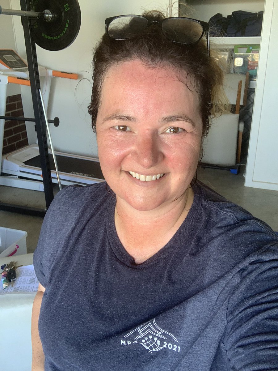 I just finished 12 months of #mypeakchallenge workouts. I’m the healthiest I’ve been in years, and I feel fantastic. Bring on #MPC2022!  Happy New Year 🥳 #MPC2021
#SamHeughan