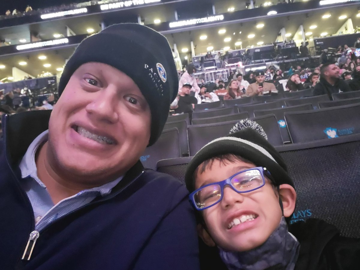bimalvpatel's tweet photo. #embracethelights
@barclayscenter https://t.co/kqyoibtzlp
