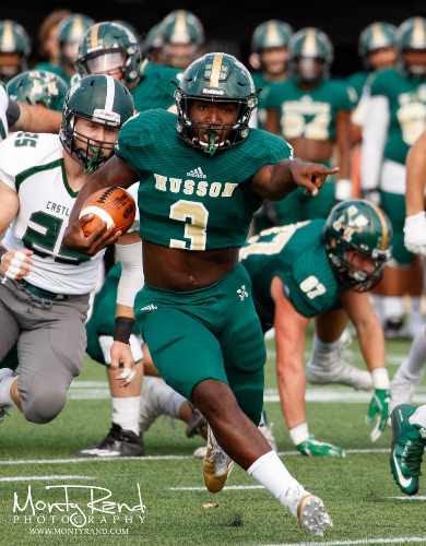 DanteGalella's tweet photo. I am blessed and honored to have received an offer from Husson University!! @QBCoachWhite @hussonfootball @MC_COACH_HACK https://t.co/NvAlb22CCW