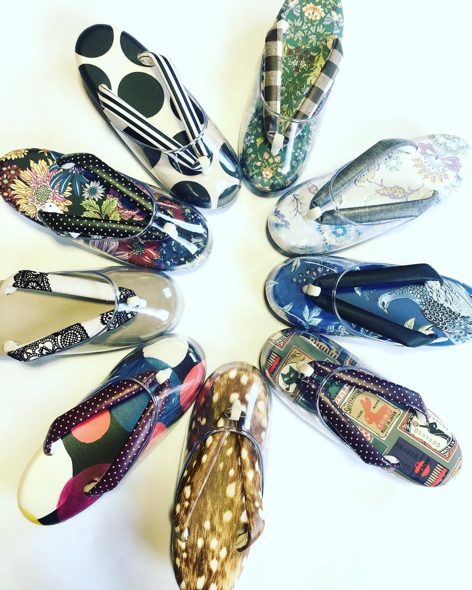 本年も大変お世話になりました。
今年も色んなご縁があり感謝しかありません。
来年もよろしくお願い致します。
ネットショップにも少し入荷しました。
皆様良いお年をお迎えください。
@haru_kimonokomono 
#ハルキモノコモノ 
#きもの 
#キモノ
＃草履
#きものコーディネート