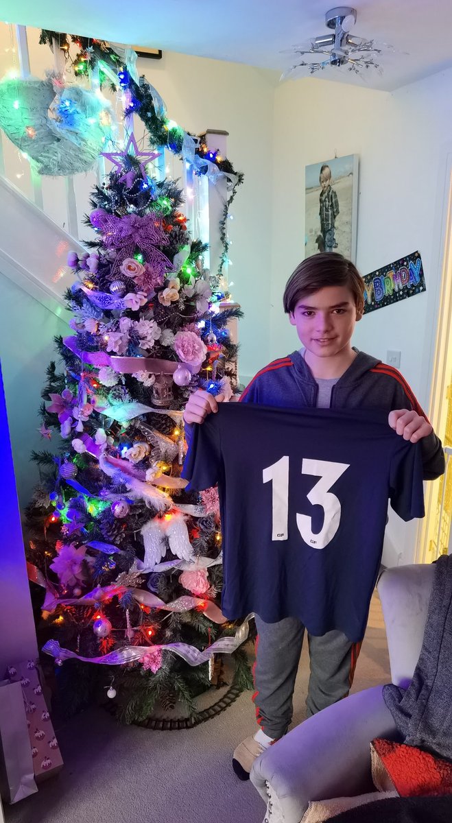 tony77wright's tweet photo. Happy 13th Birthday Antonio 🎉🎊🎂⚽🍩🎄 https://t.co/H7U1CvpCRl