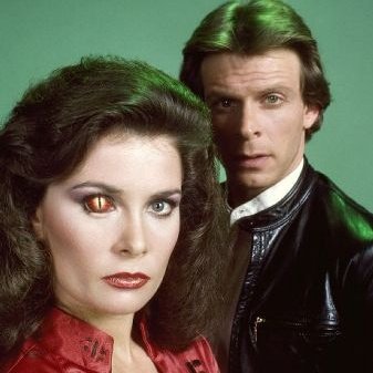 joemccjoe's tweet photo. Birthday wishes to Jane Badler, born on this day December 31st,  1953. Star of 80s sci-fi alien invasion show V.
#JaneBadler #V #Vtheseries #scifi https://t.co/uDGvyiaTgd
