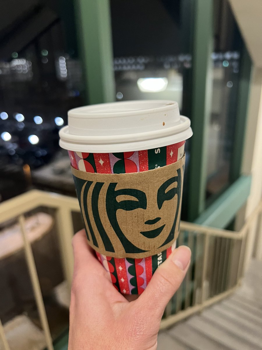 TEkhardt's tweet photo. Those days when you splurge on a triple shot mocha after being up in #PedsICU most of the night. And spill ALL of it while taking the first sip right before rounds. All over Child Life’s boots.

And an hour later find out she called her husband to drive and get you a new mocha?!? https://t.co/ZBFUR6Eokh