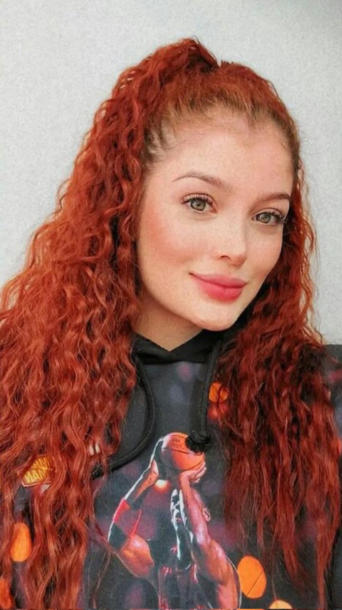 MalejaHT's tweet image. El resultado de quitarme las trenzas 😂