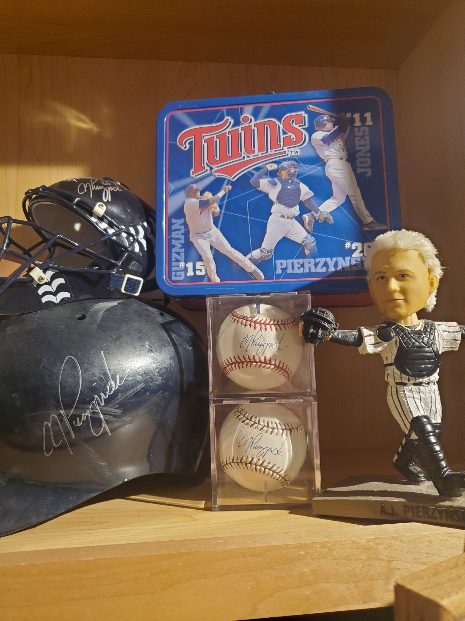 Happy 45th birthday to Minnesota Twins legend AJ Pierzynski! 