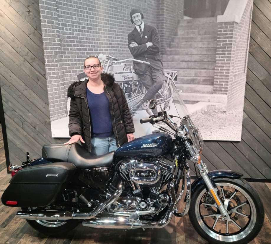 rommeldelmarva's tweet photo. Say #congratulations to Kathrine who just scored this 2016 Superlow 1200T. Thank you, Kathrine, from Gina and the whole Rommel H-D team! Welcome to the family!
π
#rommel #rommelhd #harley #harleydavidson #harleydavidsonmotorcycles
#harleylife #newowner #welcometothefamily https://t.co/rUjvETZcqd