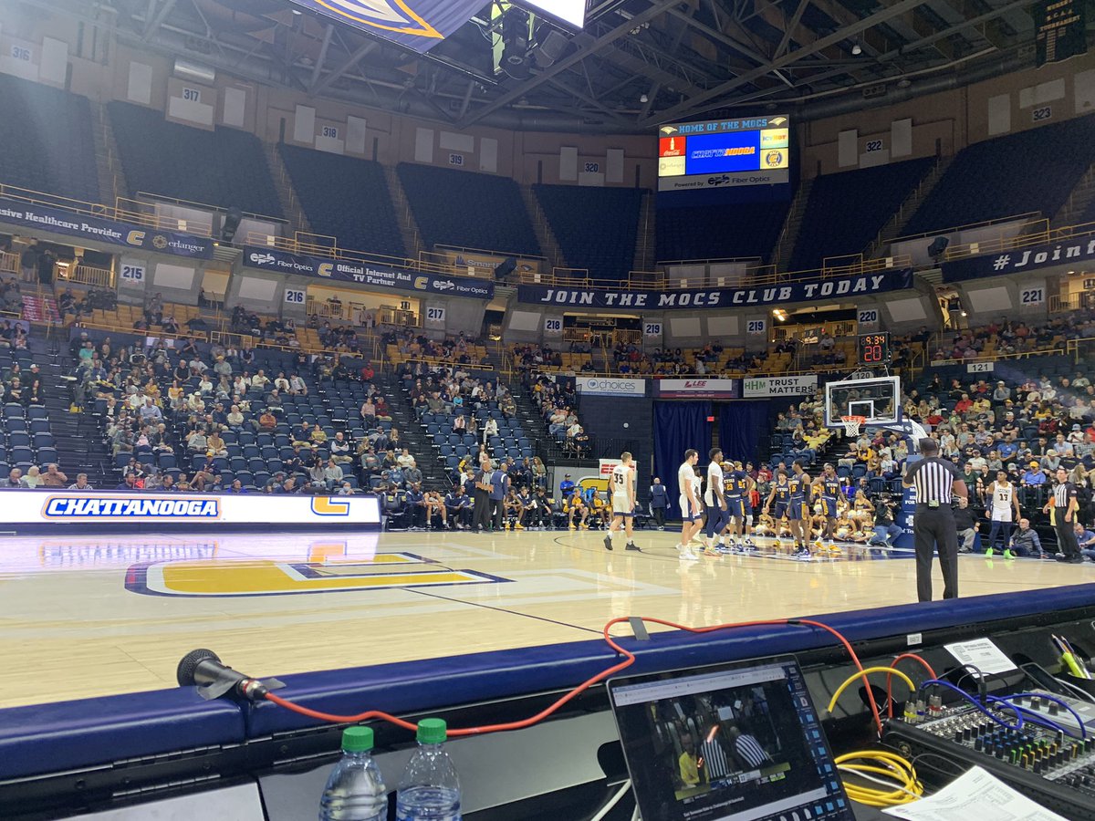 genehenley3's tweet image. Here at McKenzie Arena, where @GoMocsMBB have a 25-14 lead over ETSU in the SoCon opener.