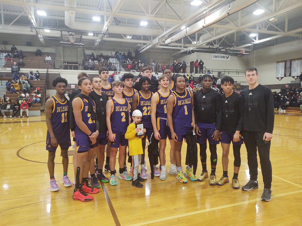 scoopIPS's tweet photo. Warren DeLaSalle 77 Detroit Pershing final ##26MCRC
MOP 2023 pg Nino Smith https://t.co/eYnGAieBQJ