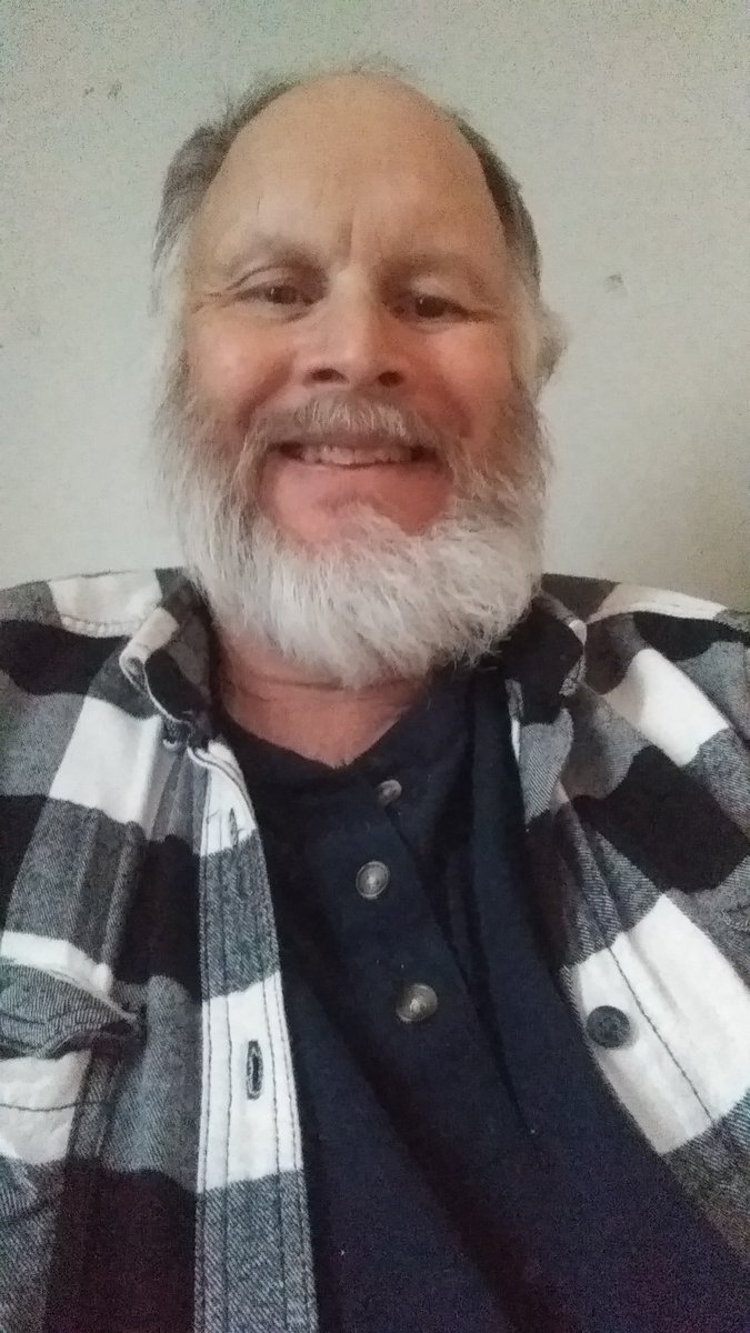 bjf2021's tweet photo. My new look.. Shaved for New Year's

It's ok to Retweet this post https://t.co/yvevFXdsMW