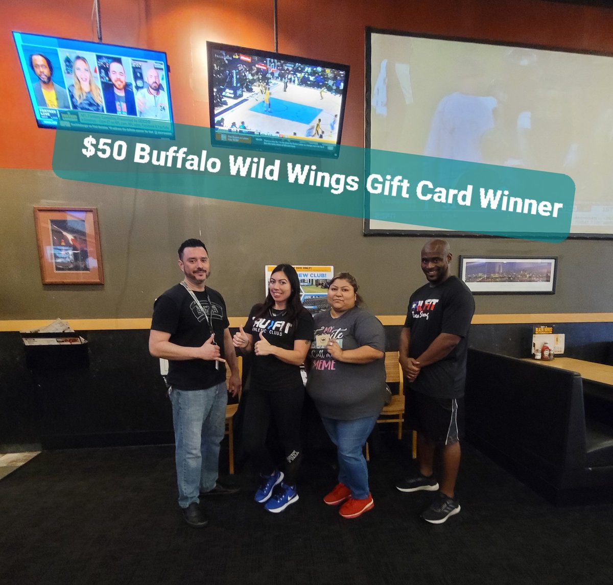 BreakLimitsSTL's tweet photo. Buffalo Wild Wings Winner! https://t.co/niyRMwqqtq