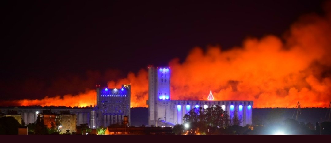 periodistan_'s tweet photo. Se quema Argentina.

LEY DE HUMEDALES YA https://t.co/OYGXfPAXYR